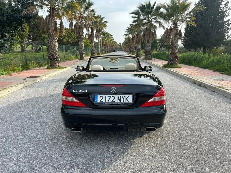 Mercedes-Benz SL-Class • 2009 • 48,000 km 3