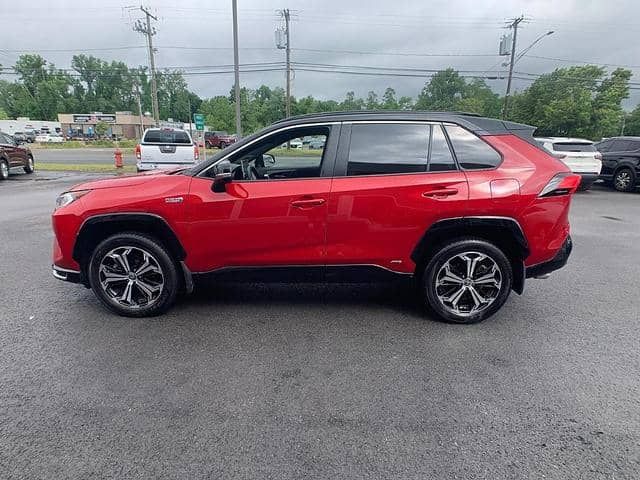 Toyota RAV4 Hybrid • 2021 • 34,500 km 10