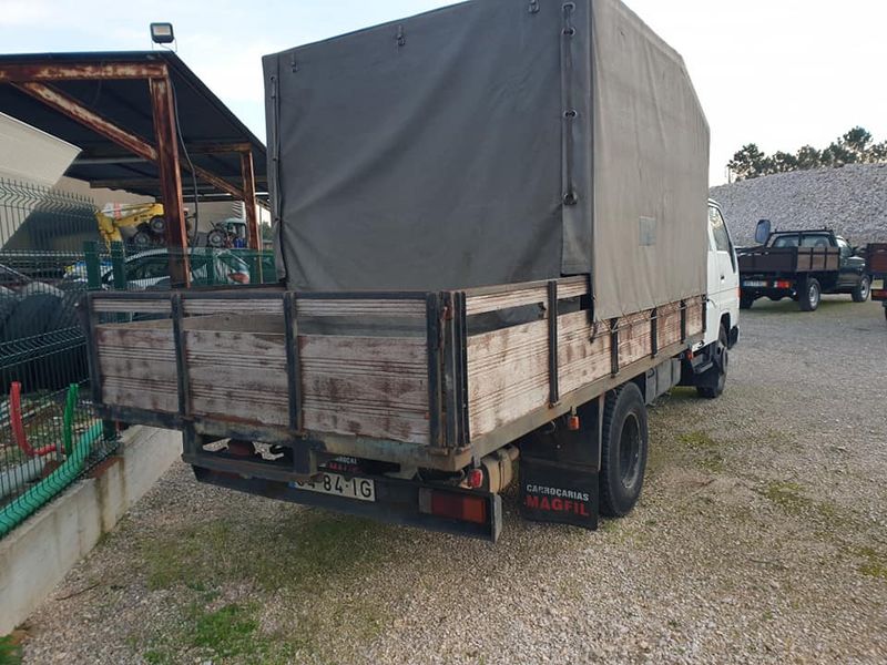 Toyota Dyna • 1999 • 300,000 km 4