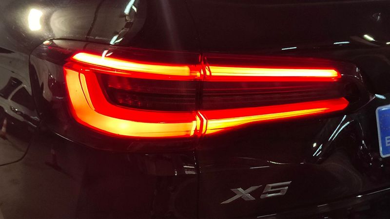 BMW X5 • 2021 • 70,186 km 10