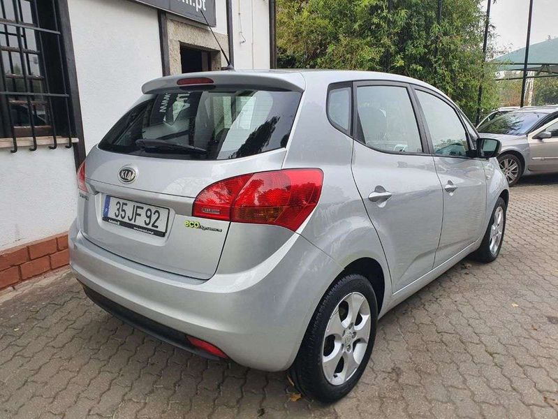 Kia Venga • 2010 • 182,000 km 1