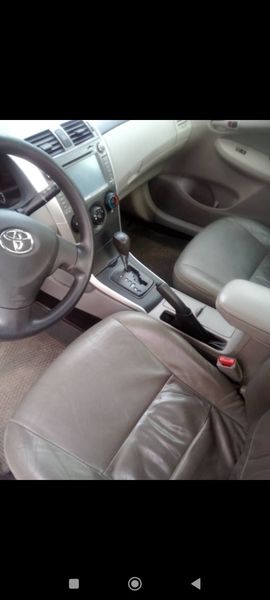 Toyota Corolla XEI • 2012 • 177,000 km 5