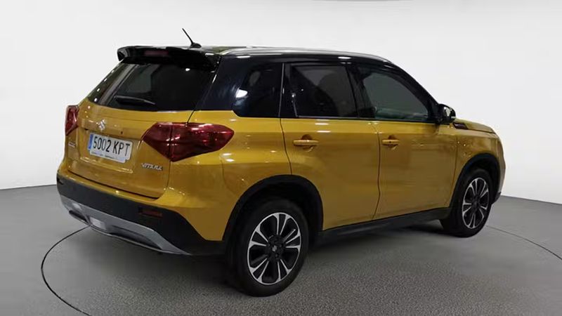 Suzuki Vitara • 2018 • 119,101 km 4