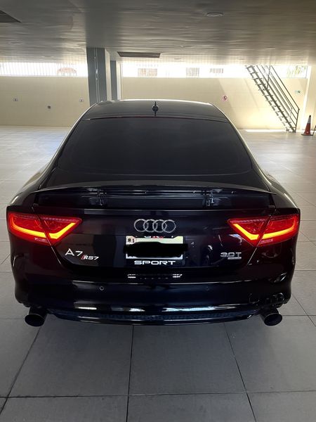 Audi A7 • 2014 • 10 km 2