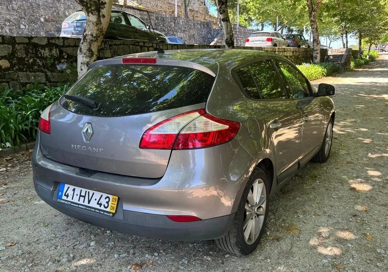 Renault Mégane • 2009 • 90,922 km 4