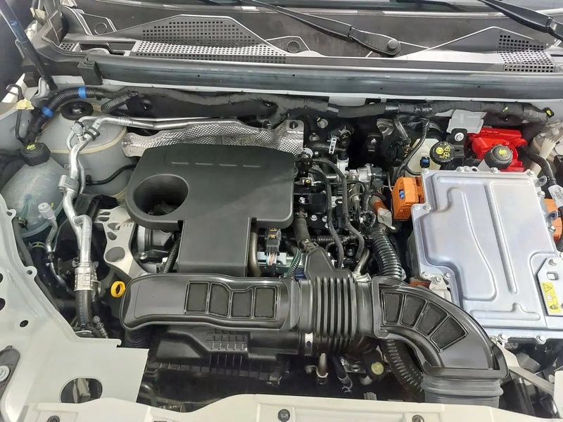 Dacia Duster • 2024 • 12,222 km 2