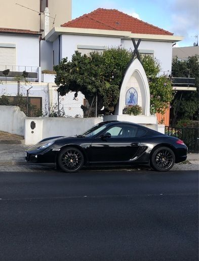 Porsche Cayman • 2010 • 150,000 km 3