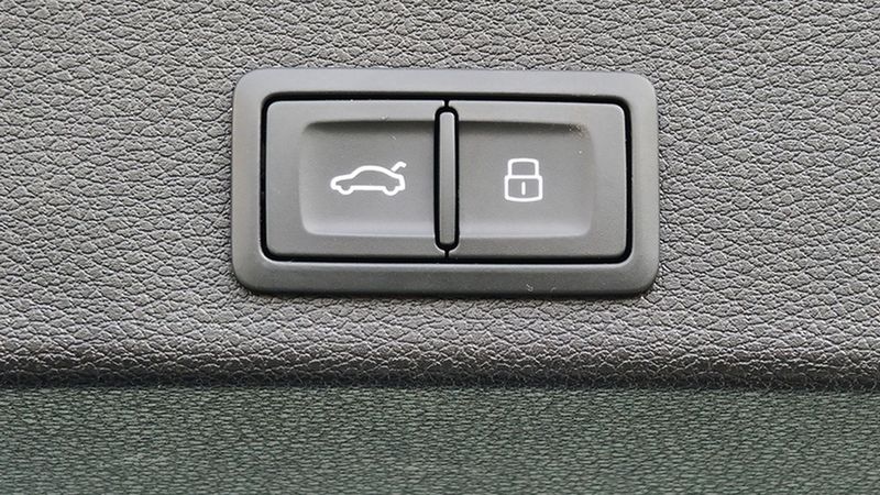 Audi Q3 • 2022 • 57,000 km 4