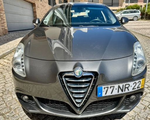Alfa Romeo Giulietta • 2013 • 239,000 km 2