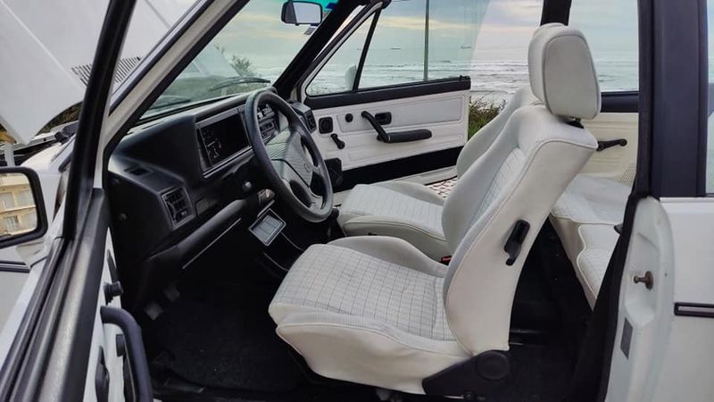 Volkswagen Amarok • 1988 • 158,000 km 3