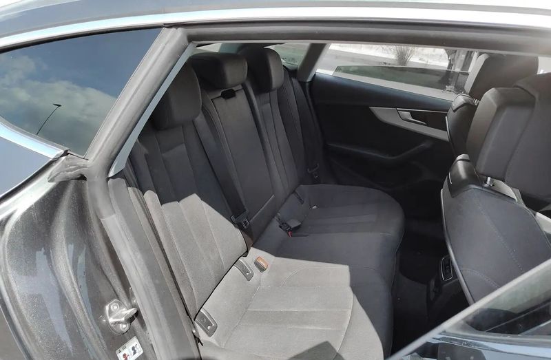 Audi A5 • 2021 • 148,045 km 14