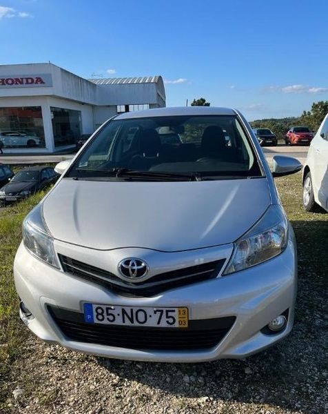 Toyota Yaris • 2013 • 120,000 km 5