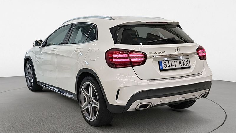 Mercedes-Benz GLA • 2019 • 64,234 km 3