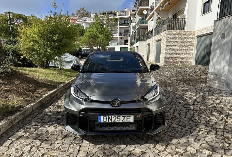 Toyota Yaris • 2024 • 10,000 km 3