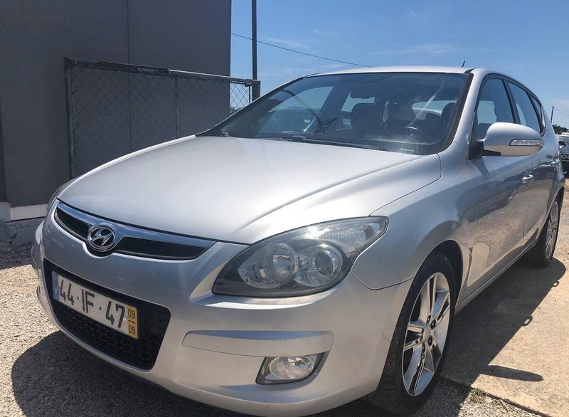 Hyundai i30 • 2009 • 110,000 km 1