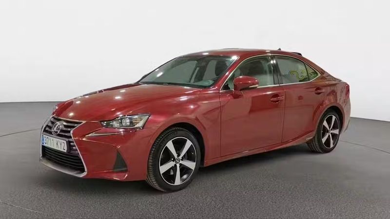 Lexus IS • 2019 • 45,000 km 1