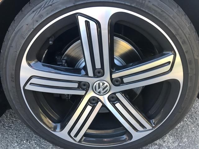 Volkswagen Golf • 2014 • 149,000 km 15