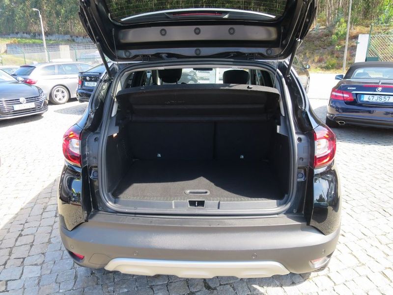 Renault Captur • 2017 • 78,000 km 4