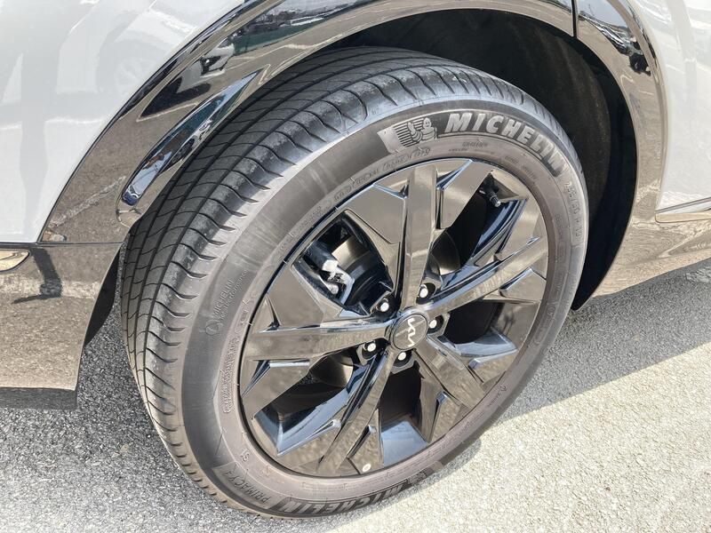 Kia Sportage • 2024 • 4,955 km 30