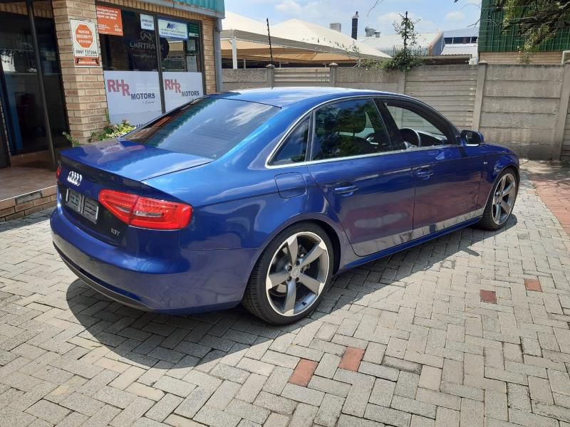 Audi A4 • 2012 • 160,462 km 5