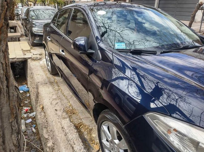Renault Fluence • 2014 • 120,000 km 4