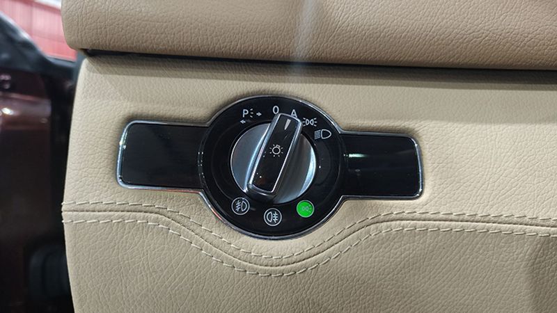 Mercedes-Benz CL • 2007 • 109,699 km 12