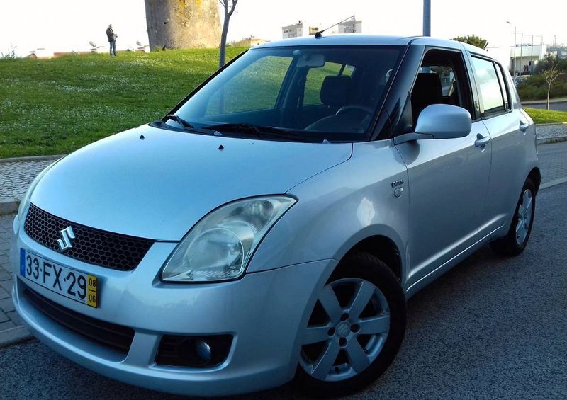 Suzuki Swift • 2008 • 190,000 km 1