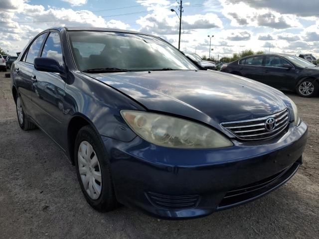 Toyota Camry • 2005 • 2 km 1