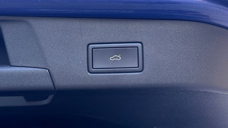 Volkswagen ID.4 • 2022 • 20,987 km 19