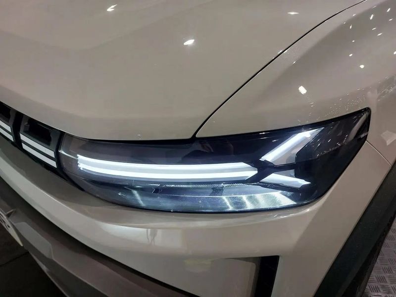 Dacia Duster • 2024 • 12,222 km 13