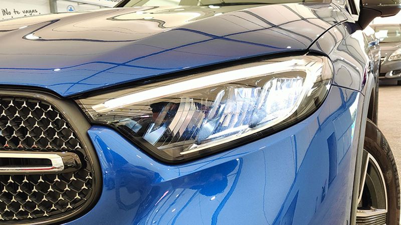 Mercedes-Benz GLC • 2023 • 11,750 km 13