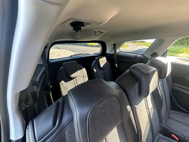 Peugeot 5008 • 2019 • 178,000 km 5