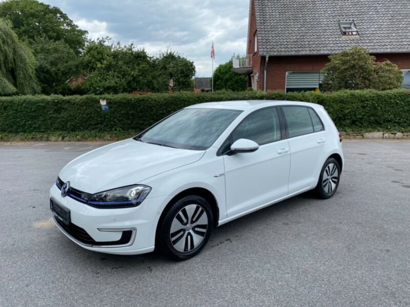 Volkswagen Golf • 2014 • 103,000 km 1