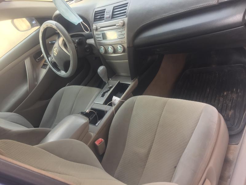 Toyota Camry • 2009 • 175,785 km 3