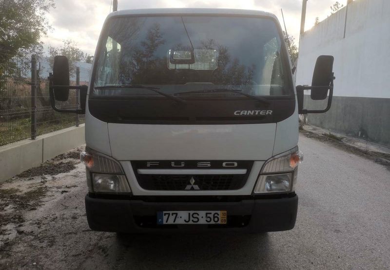 Mitsubishi 3000 GT • 2010 • 250,000 km 3