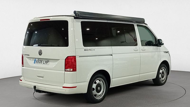 Volkswagen California • 2020 • 71,885 km 4