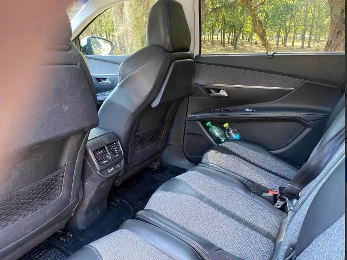 Peugeot 5008 • 2018 • 84,000 km 6