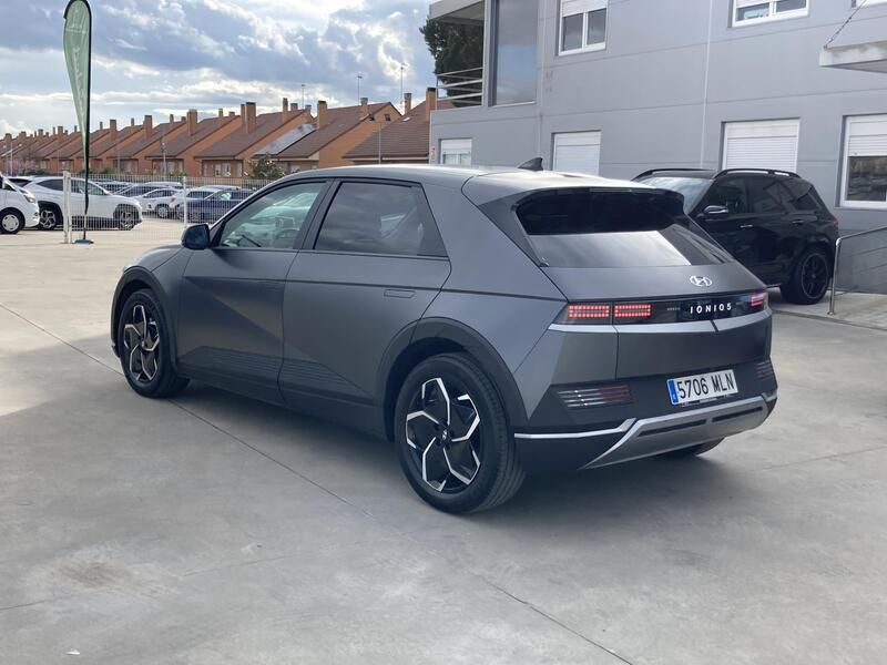 Hyundai Ioniq Electric • 2023 • 15,364 km 3