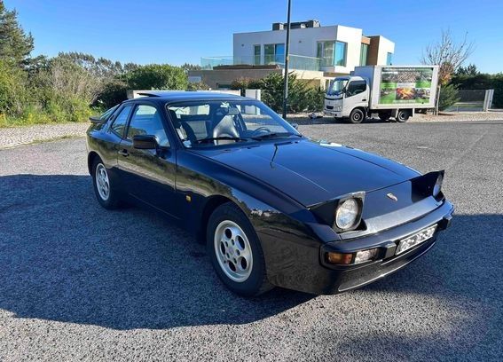 Porsche 944 • 1987 • 50,000 km 2