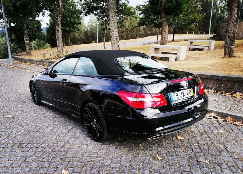 BMW E60 • 2010 • 185,000 km 3