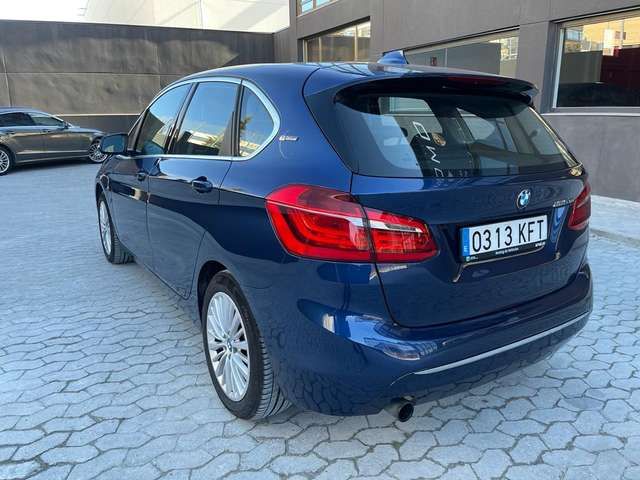 BMW 2 Series • 2018 • 110,000 km 3