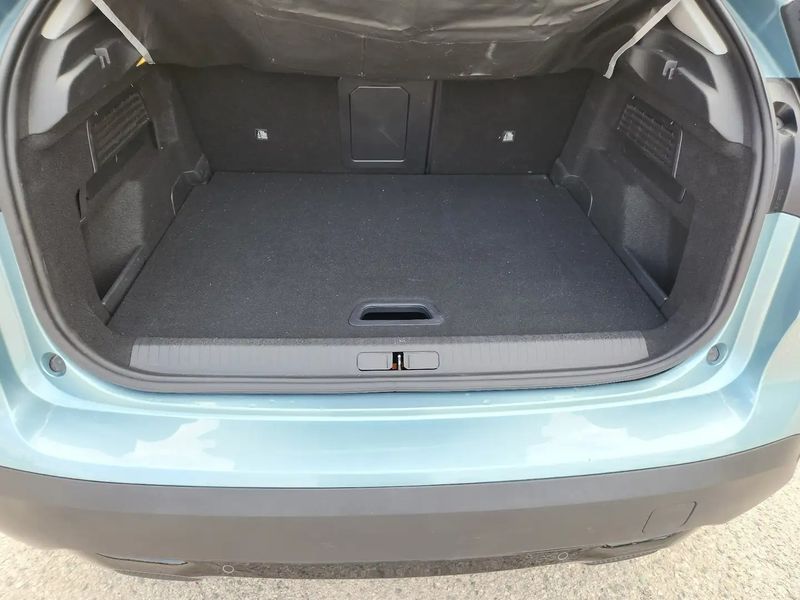 Citroën C4 • 2020 • 36,000 km 9