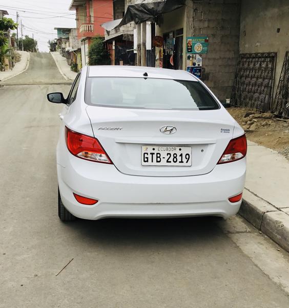 Hyundai Accent • 2019 • 28,000 km 6