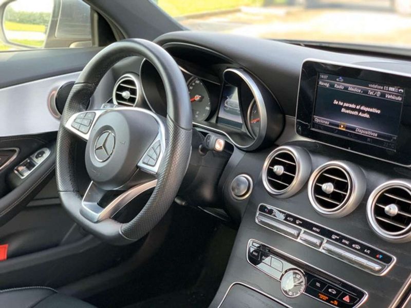 Mercedes-Benz C-Class • 2016 • 39,000 km 9