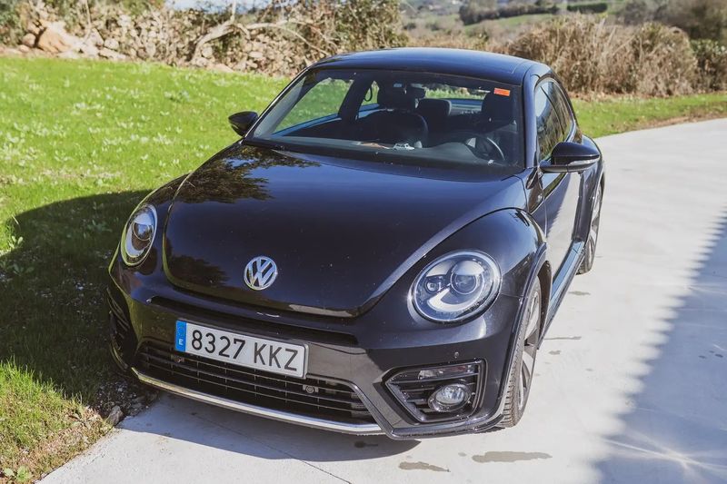 Volkswagen New Beetle • 2018 • 45,000 km 1