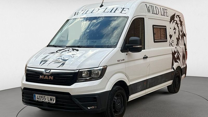 Volkswagen Caravelle • 2021 • 99,728 km 1