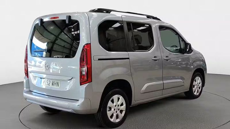 Opel Campo • 2023 • 43,012 km 5