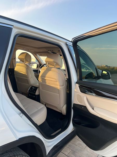 BMW X5 • 2017 • 135 km 24