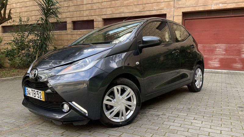 Toyota Aygo • 2017 • 104,559 km 2