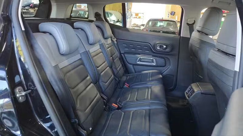 Citroën C5 • 2023 • 45,787 km 6